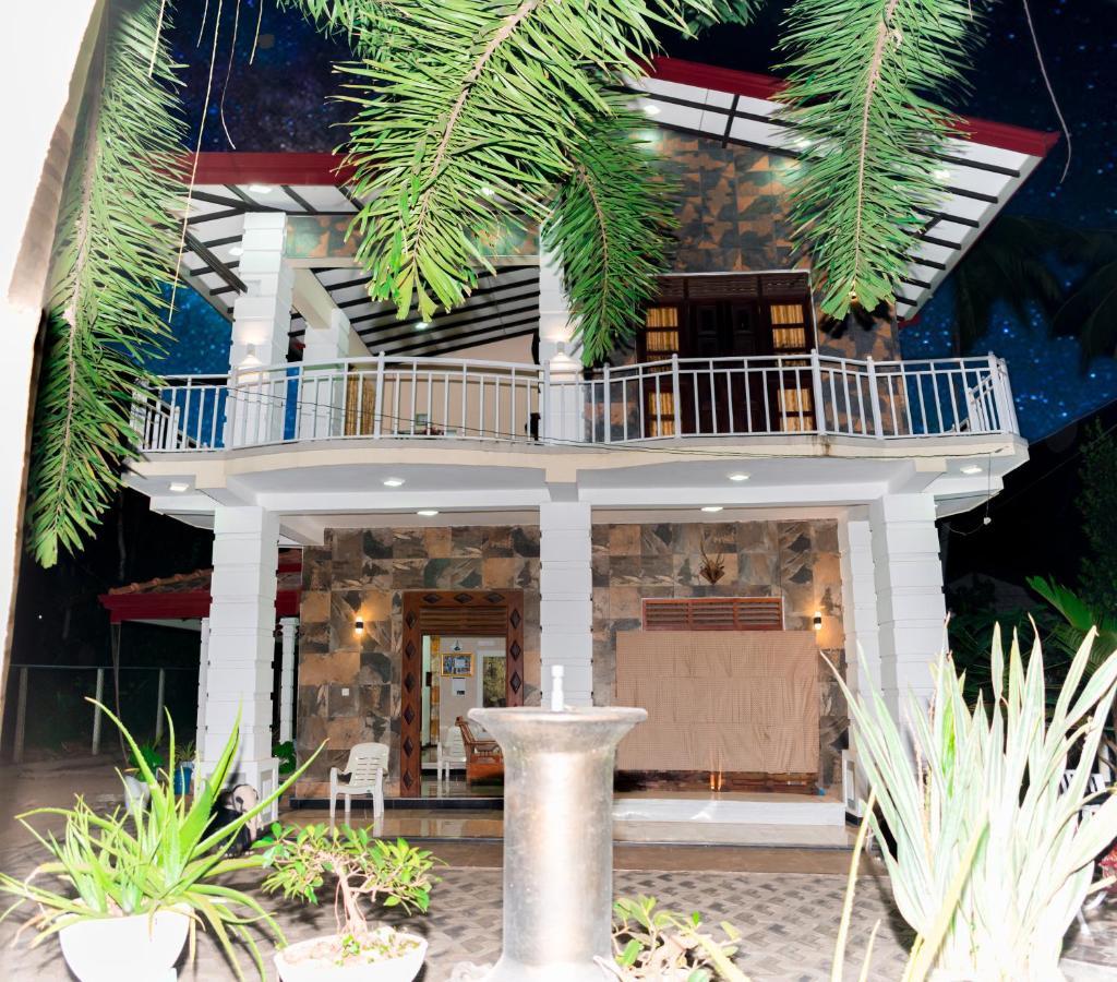 House Of Richness Hotel Negombo Eksteriør billede