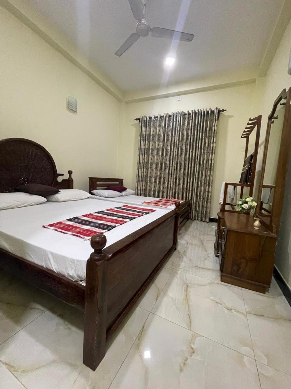 House Of Richness Hotel Negombo Eksteriør billede