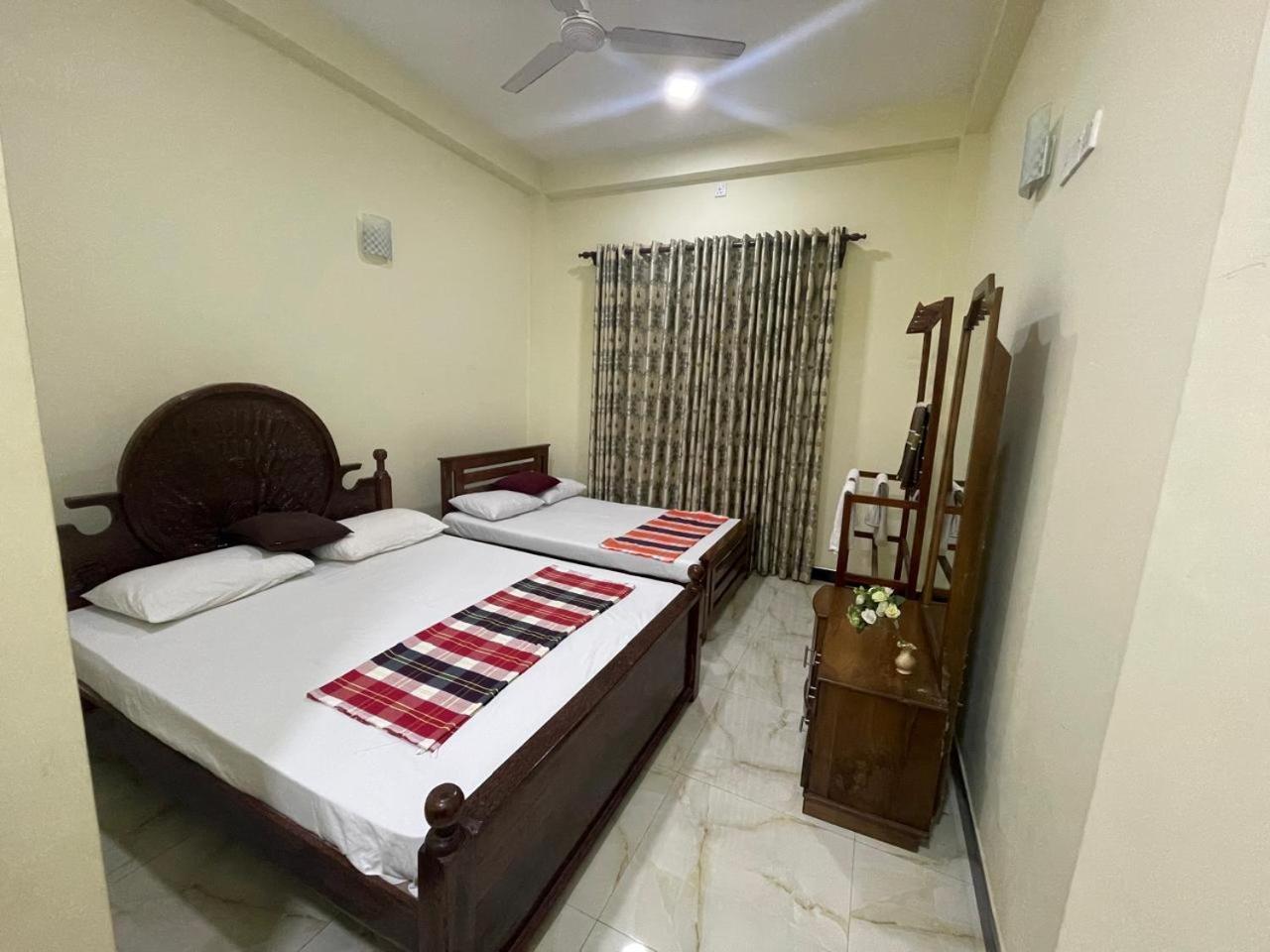 House Of Richness Hotel Negombo Eksteriør billede