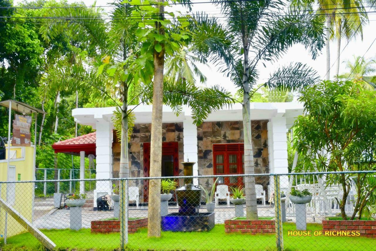 House Of Richness Hotel Negombo Eksteriør billede