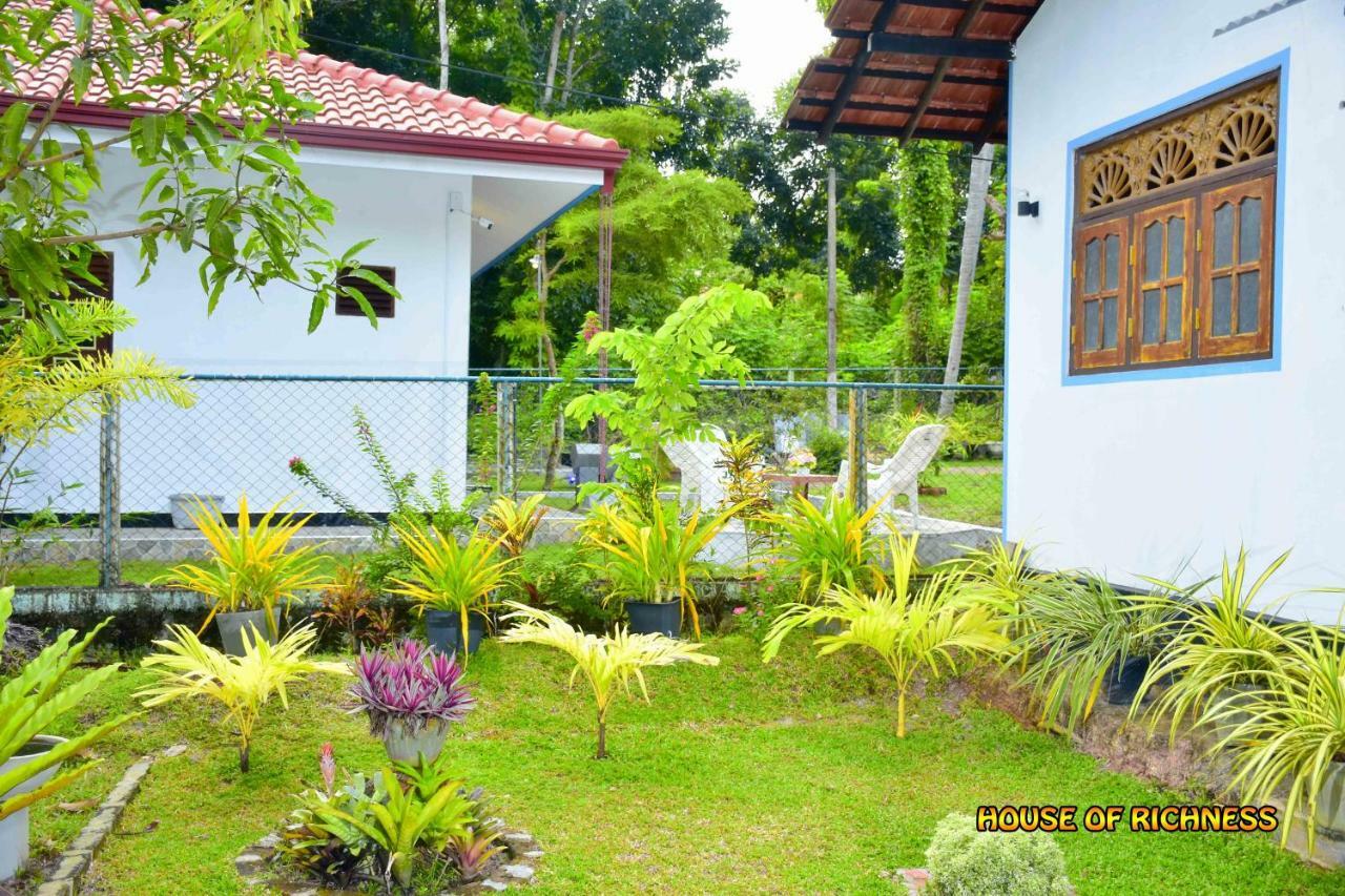 House Of Richness Hotel Negombo Eksteriør billede