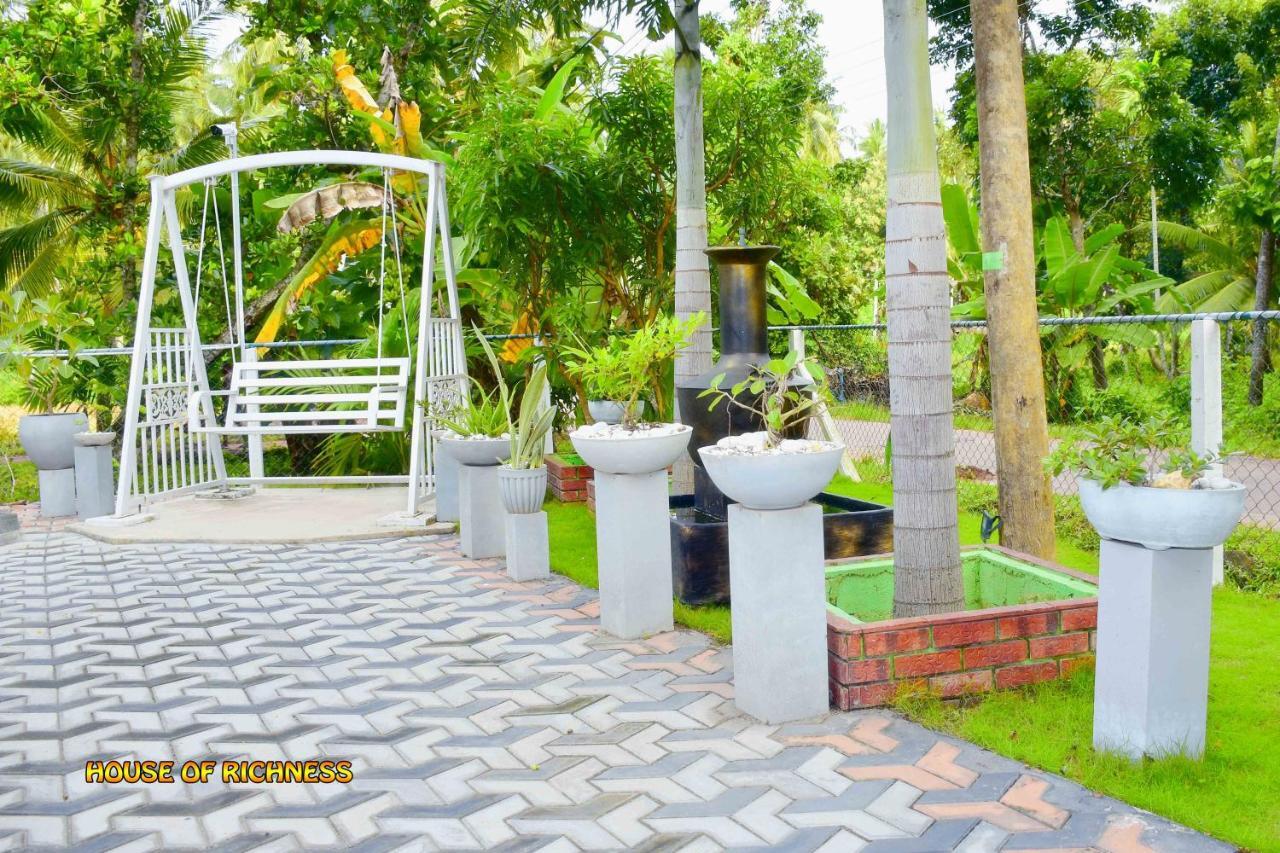 House Of Richness Hotel Negombo Eksteriør billede